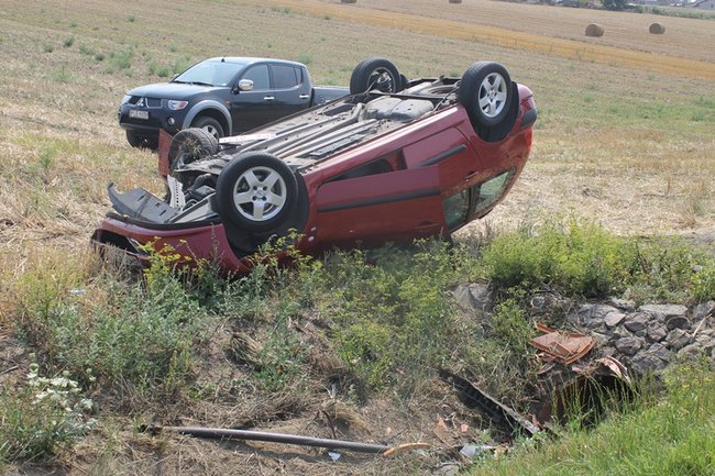 Zemdlała za kierownicą? - zdjęcia