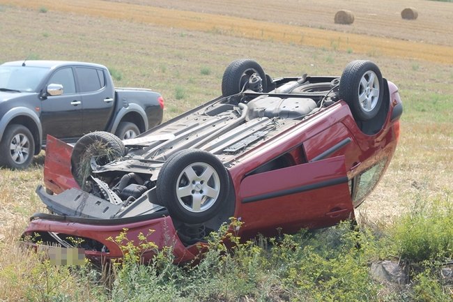 Zemdlała za kierownicą? - zdjęcia