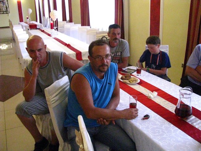 Znany piłkarz dotrzymał słowa - zdjęcia