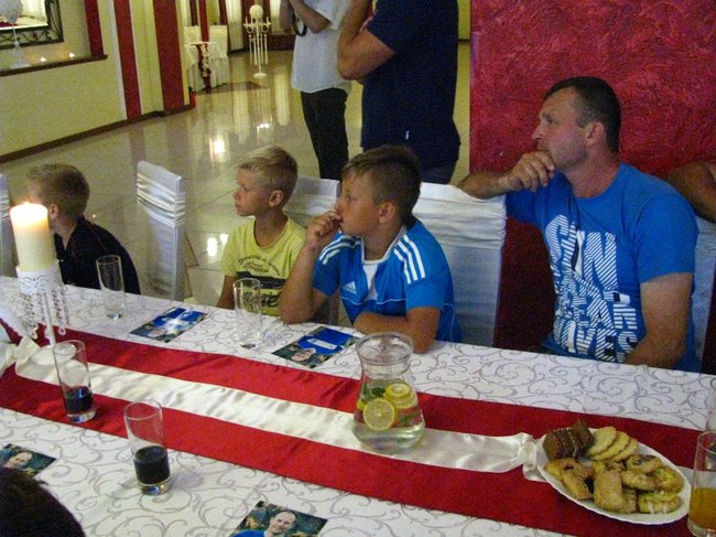 Znany piłkarz dotrzymał słowa - zdjęcia