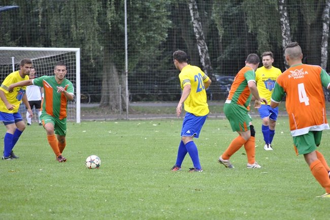 Zmarnowali cztery rzuty karne i odpadli - zdjęcia