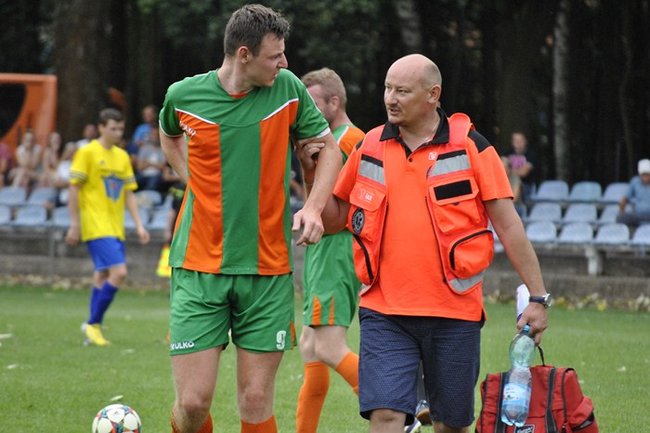 Zmarnowali cztery rzuty karne i odpadli - zdjęcia