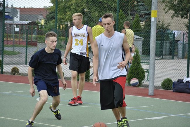 Uliczna koszykówka w Pogorzeli ? zdjęcia