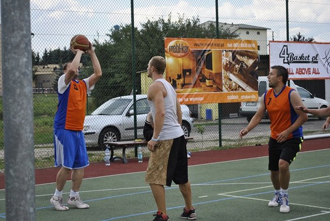 Uliczna koszykówka w Pogorzeli ? zdjęcia