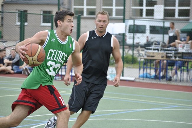 Uliczna koszykówka w Pogorzeli ? zdjęcia