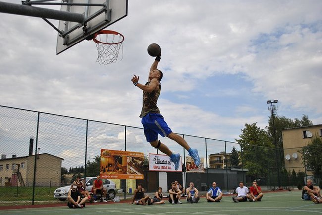 Uliczna koszykówka w Pogorzeli ? zdjęcia