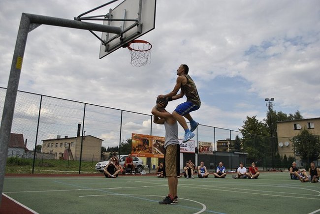 Uliczna koszykówka w Pogorzeli ? zdjęcia