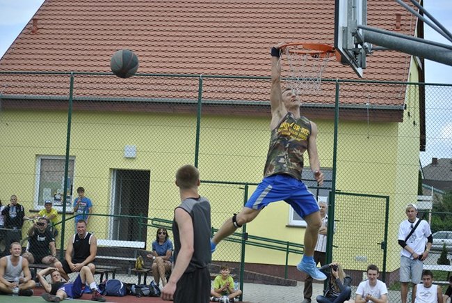 Uliczna koszykówka w Pogorzeli ? zdjęcia