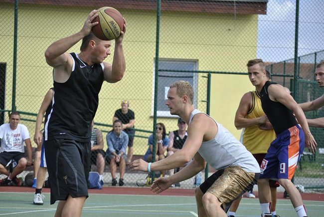 Uliczna koszykówka w Pogorzeli ? zdjęcia