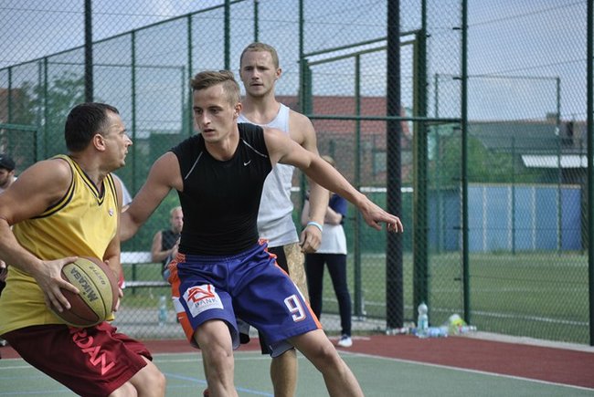 Uliczna koszykówka w Pogorzeli ? zdjęcia