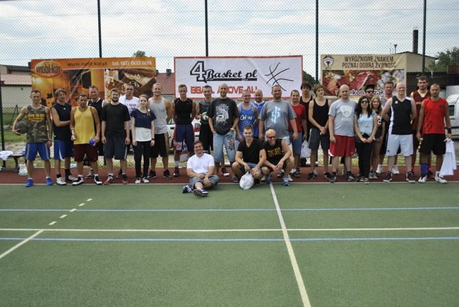 Uliczna koszykówka w Pogorzeli ? zdjęcia