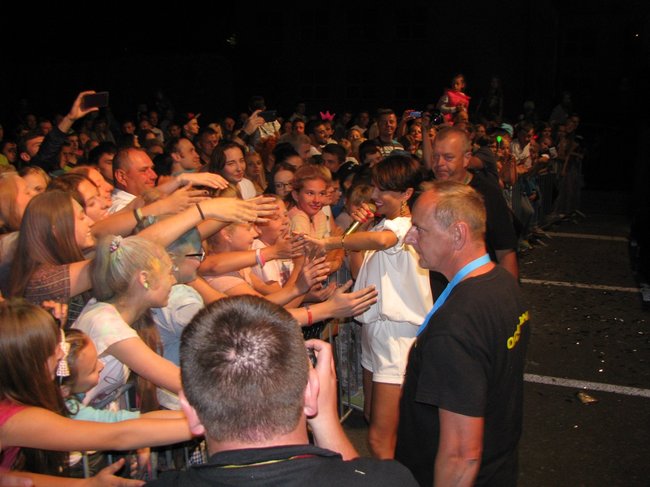 Szalona impreza z gwiazdami - zdjęcia