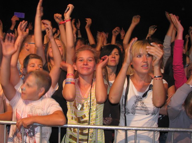 Szalona impreza z gwiazdami - zdjęcia