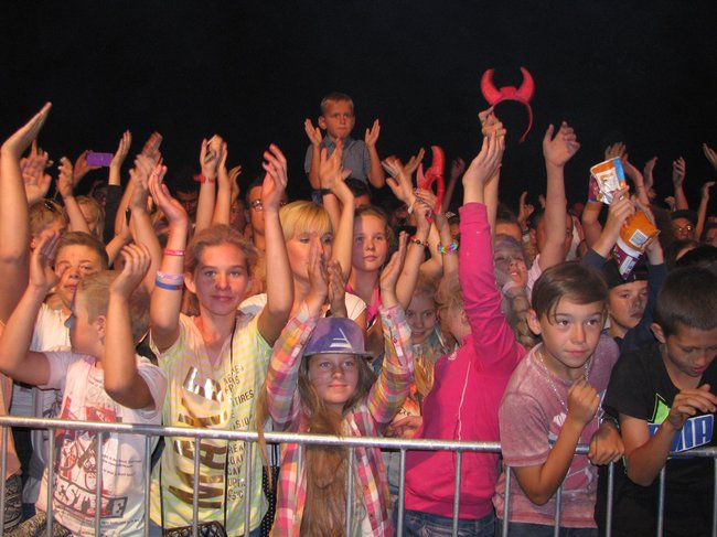 Szalona impreza z gwiazdami - zdjęcia