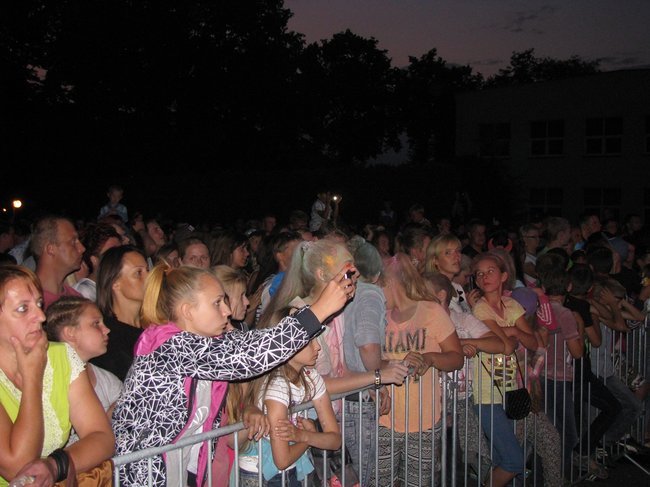 Szalona impreza z gwiazdami - zdjęcia