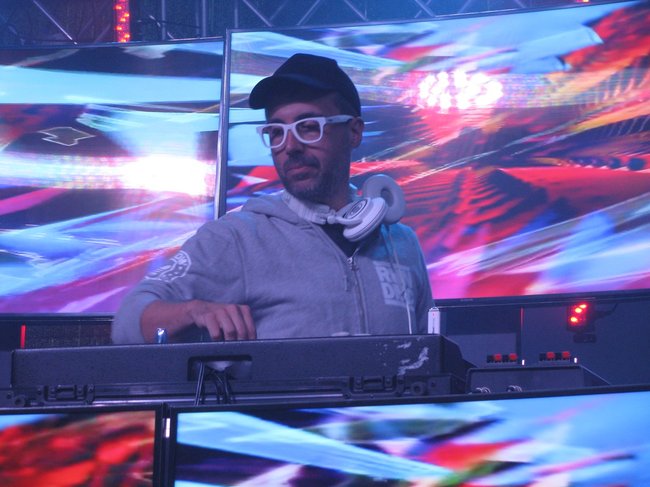 Szalona impreza z gwiazdami - zdjęcia