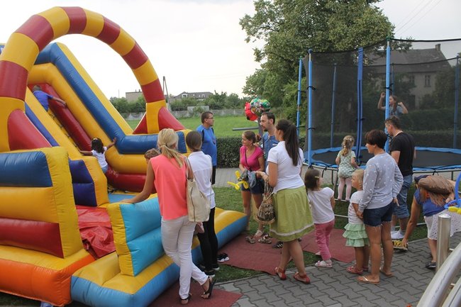 Przedstawienie z niezwykłymi aktorami - zdjęcia