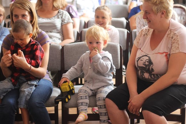 Przedstawienie z niezwykłymi aktorami - zdjęcia