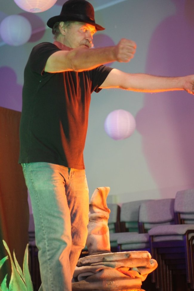 Przedstawienie z niezwykłymi aktorami - zdjęcia