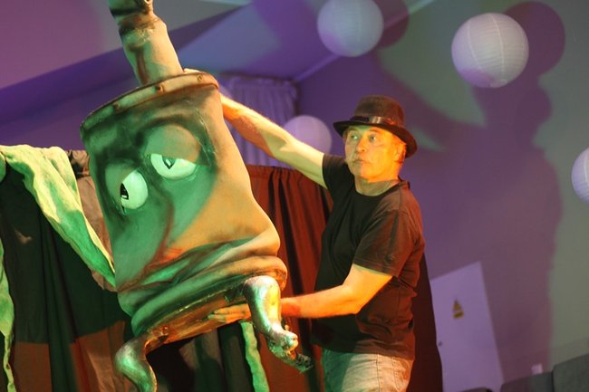 Przedstawienie z niezwykłymi aktorami - zdjęcia