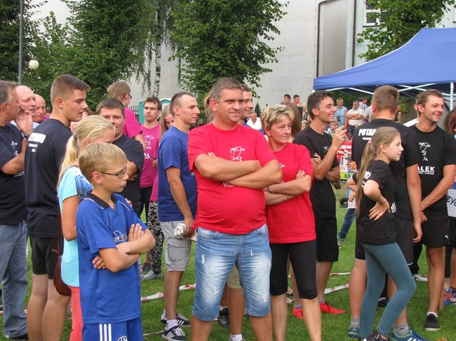 Fortuna toczyła się... pomidorem - zdjęcia