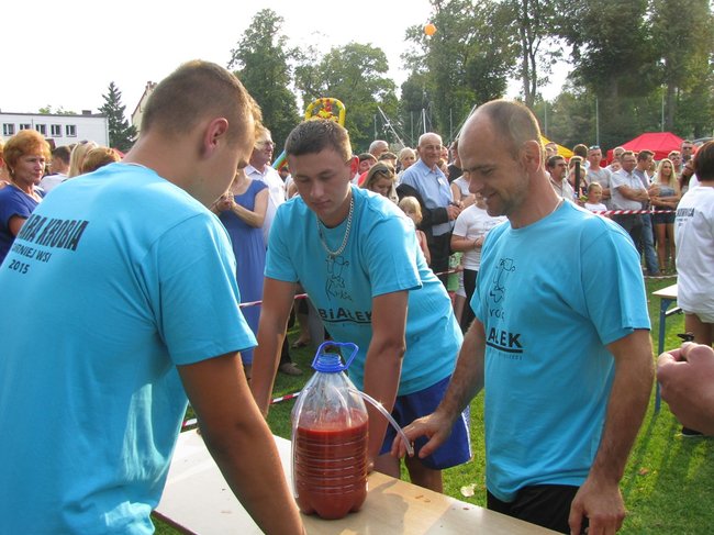 Fortuna toczyła się... pomidorem - zdjęcia