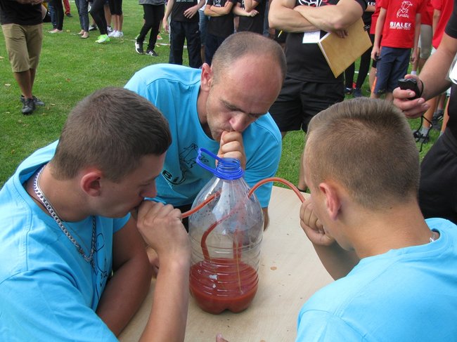 Fortuna toczyła się... pomidorem - zdjęcia