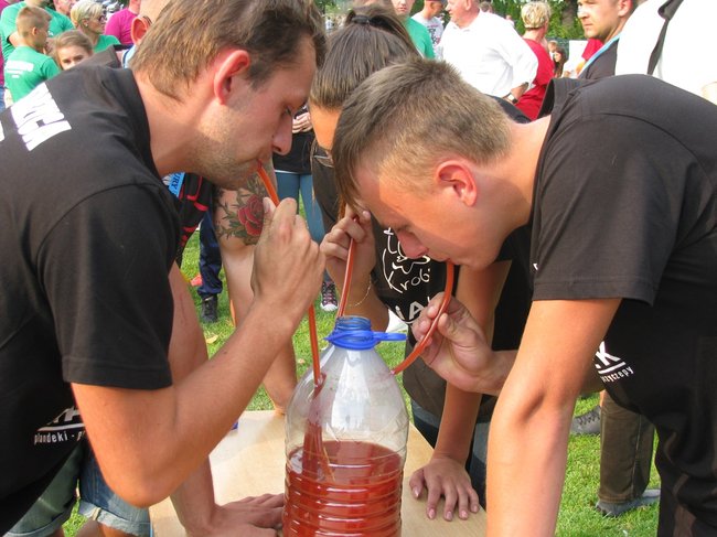 Fortuna toczyła się... pomidorem - zdjęcia