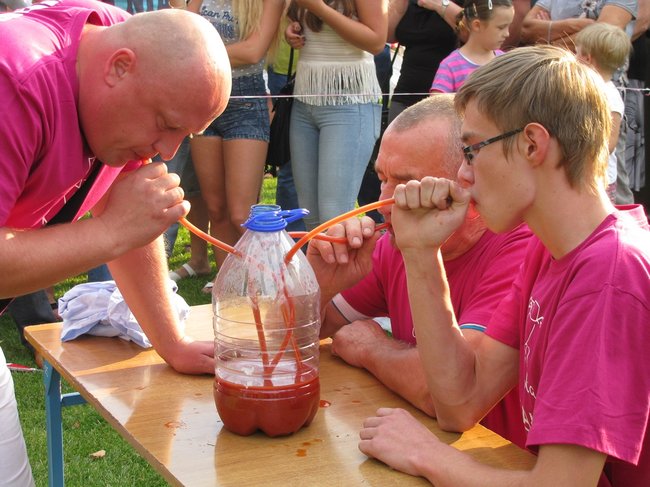 Fortuna toczyła się... pomidorem - zdjęcia