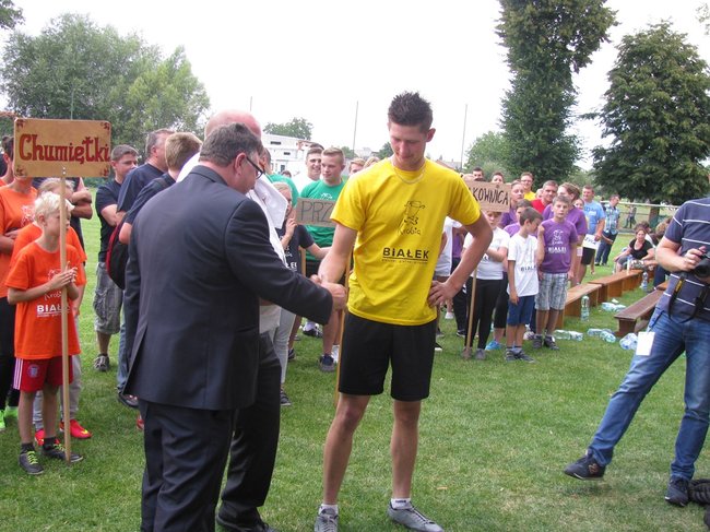 Fortuna toczyła się... pomidorem - zdjęcia