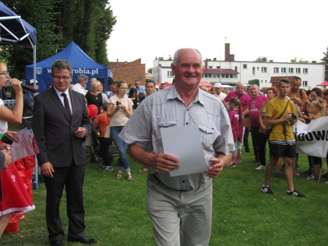 Fortuna toczyła się... pomidorem - zdjęcia