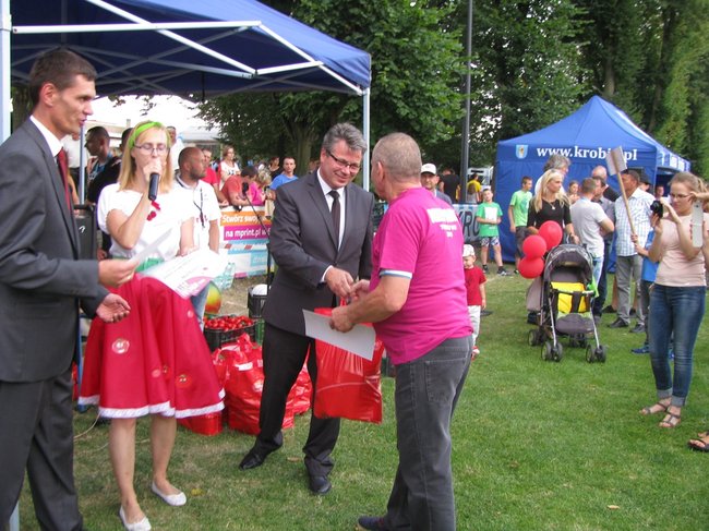 Fortuna toczyła się... pomidorem - zdjęcia