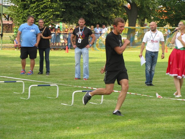 Fortuna toczyła się... pomidorem - zdjęcia