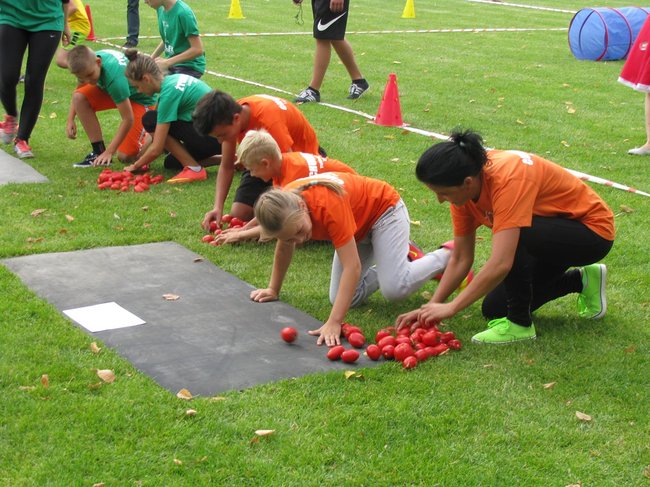 Fortuna toczyła się... pomidorem - zdjęcia