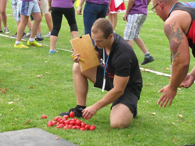 Fortuna toczyła się... pomidorem - zdjęcia