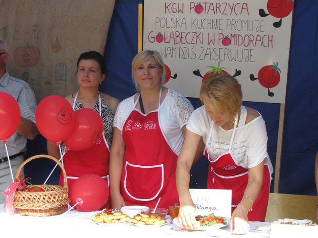 Fortuna toczyła się... pomidorem - zdjęcia