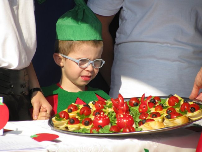 Fortuna toczyła się... pomidorem - zdjęcia