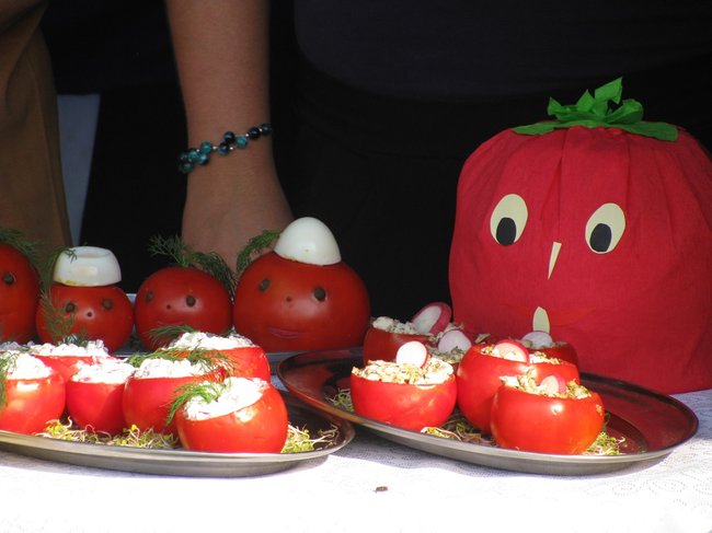 Fortuna toczyła się... pomidorem - zdjęcia