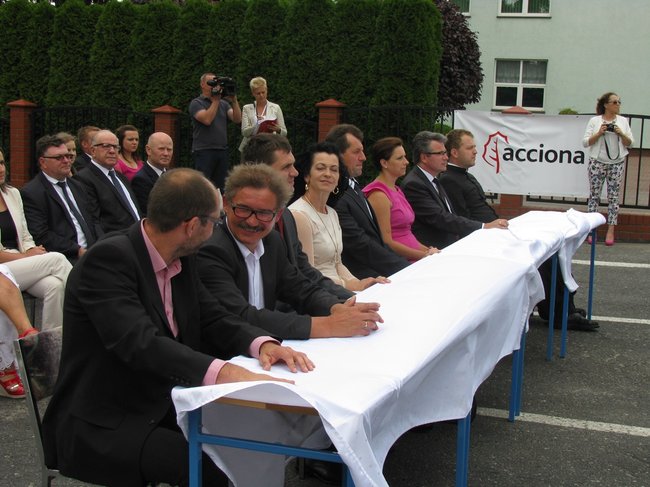 Czwojda: Ziemi się nie oszuka... - zdjęcia