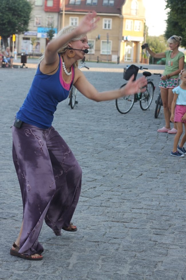 Afrykańskie rytmy na rynku - zdjęcia