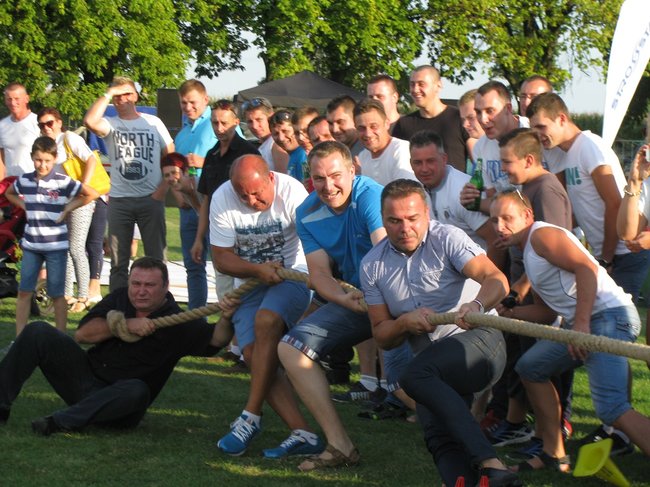 Firmy bawiły się na sportowo - zdjęcia