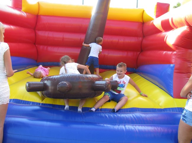 Firmy bawiły się na sportowo - zdjęcia