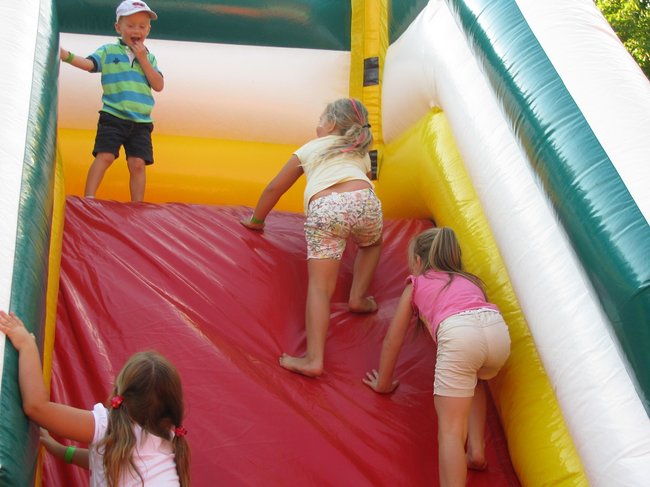 Firmy bawiły się na sportowo - zdjęcia