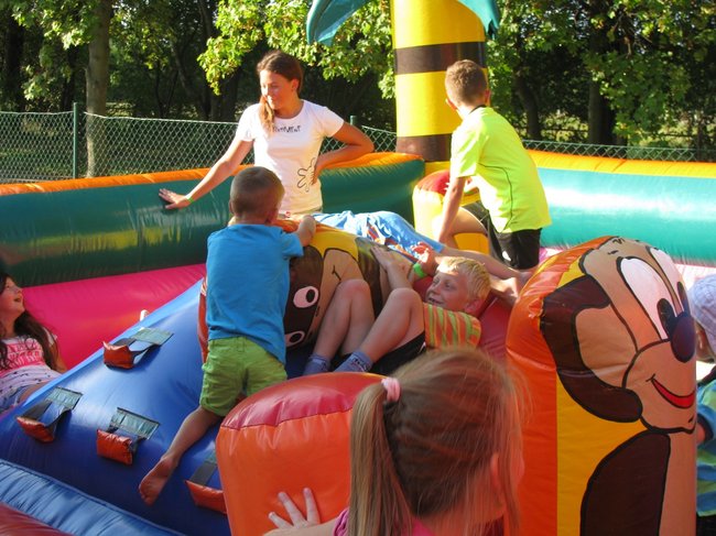 Firmy bawiły się na sportowo - zdjęcia