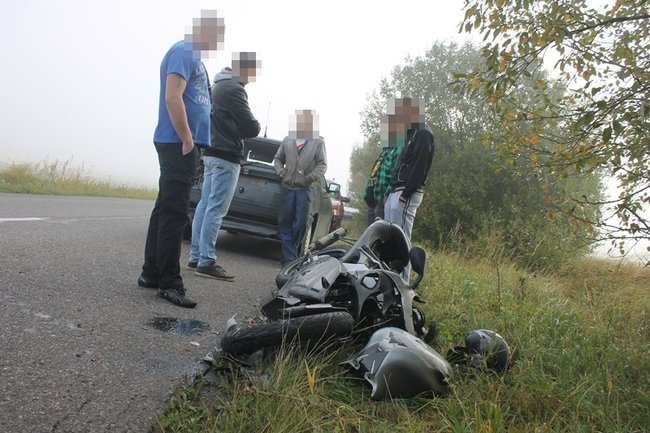 Próbował hamować, było za późno - zdjęcia