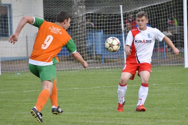 Korona nie zwalnia tempa ? zdjęcia