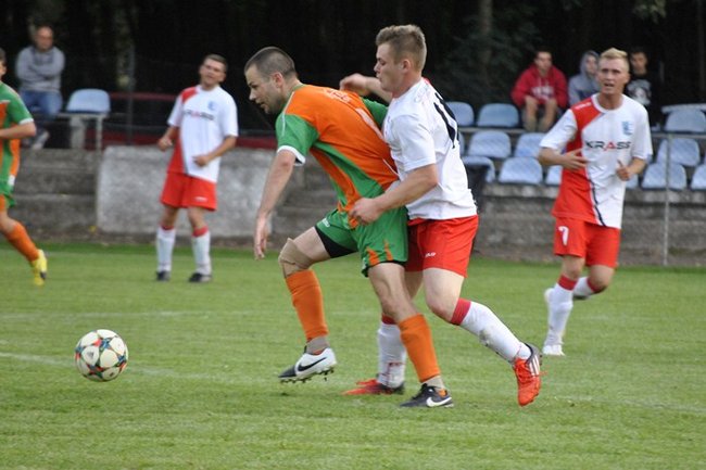 Korona nie zwalnia tempa ? zdjęcia