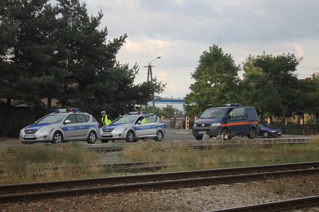 Zginął przechodząc przez tory - zdjęcia