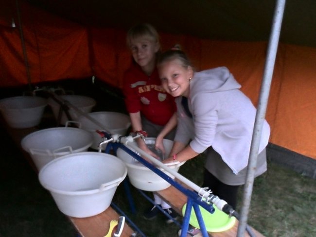 Jesienne harce w lesie - zdjęcia