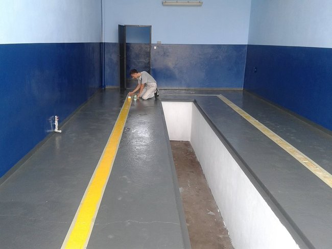 Strażacy uczą, bawią i... pracują - zdjęcia